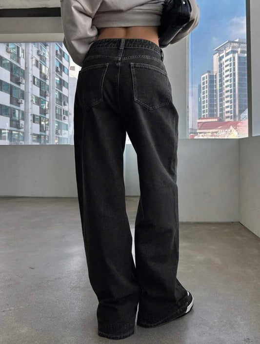BLACK WASH DENIM